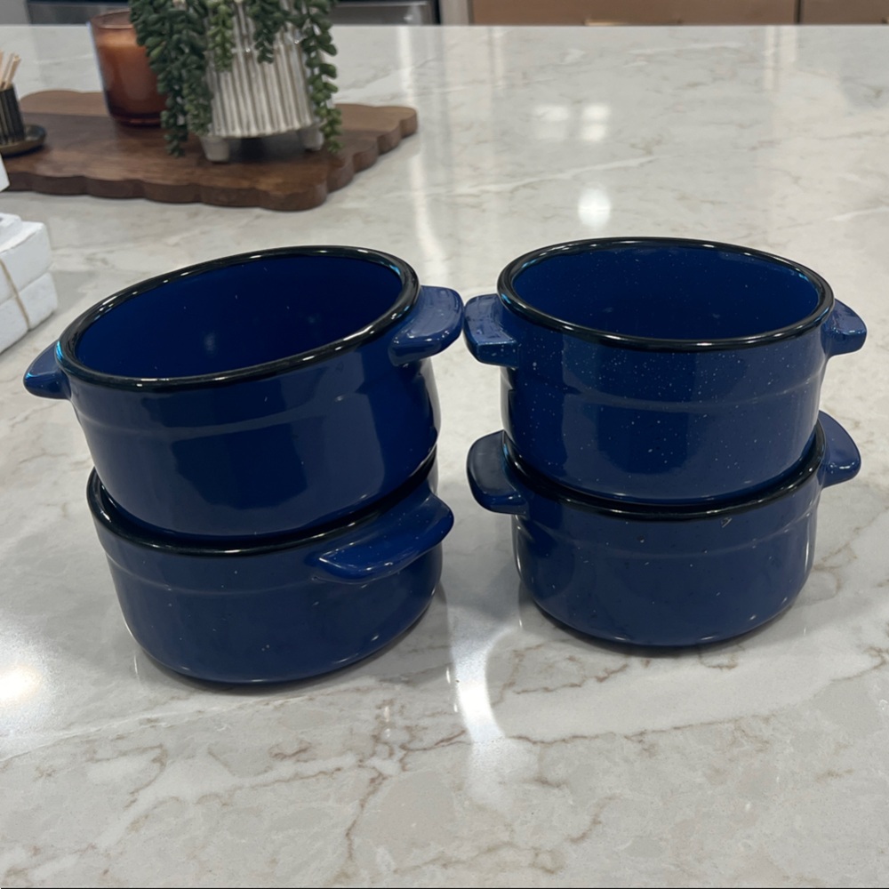 4 set Von Pok & Chang Bowl Set